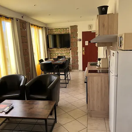 Le Porto Apartment