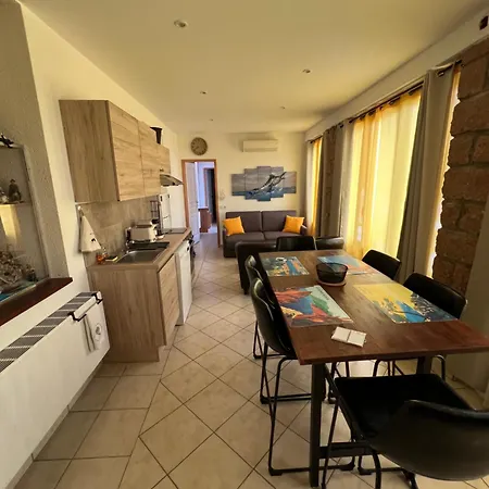 Le Porto Apartment *